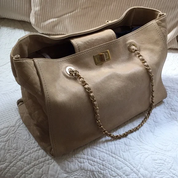 Chanel >30cm Large Shopping Bag Light Beige - Picture 2 of 8